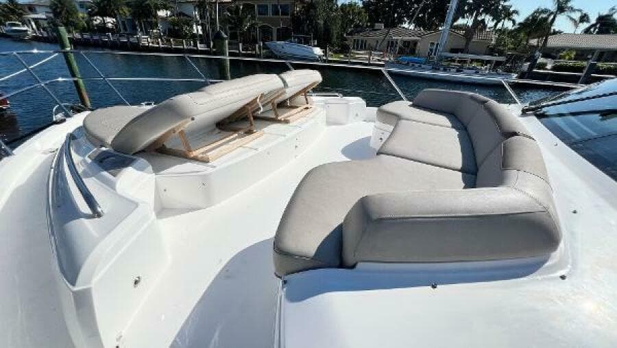 2019 Princess F62