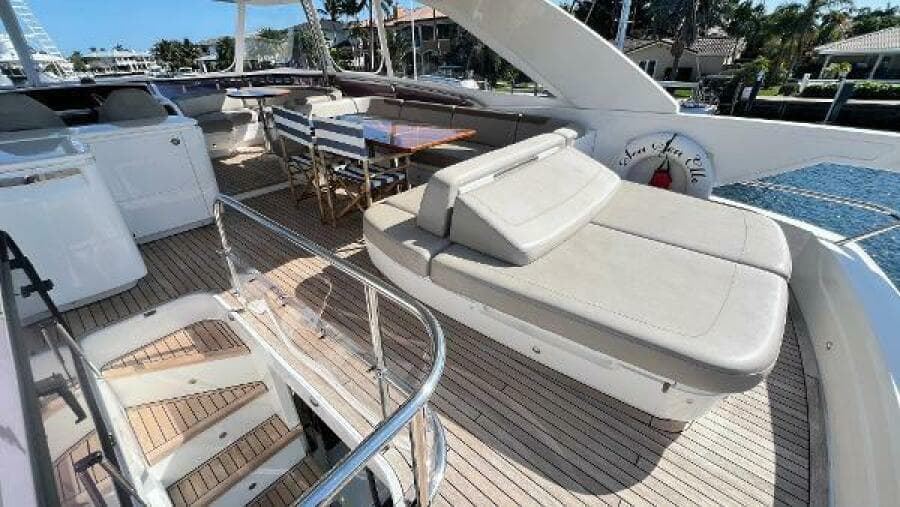 2019 Princess F62