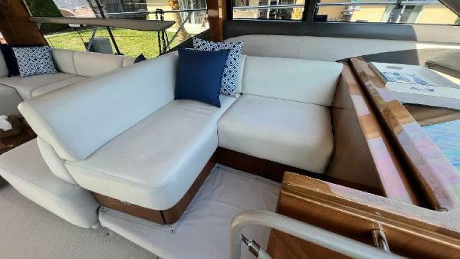 2019 Princess F62