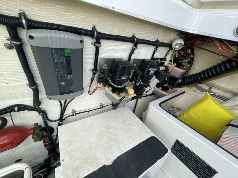 1993 Fountain 38 Sport Cruiser