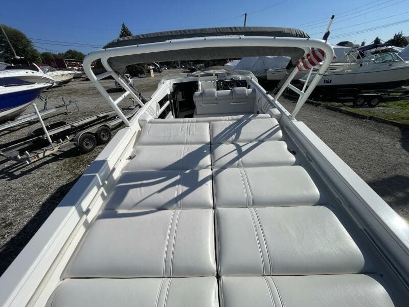 1993 Fountain 38 Sport Cruiser