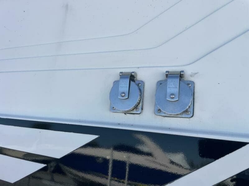 1993 Fountain 38 Sport Cruiser