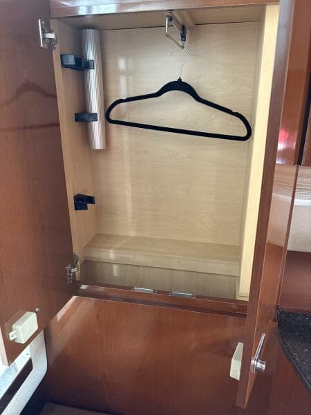 Hanging locker