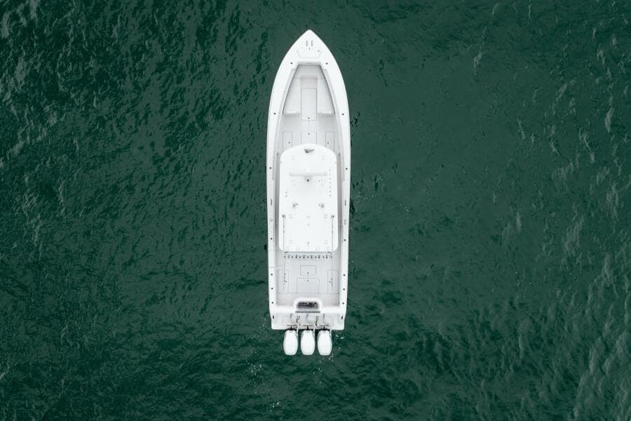 2020 Invincible 39 Open