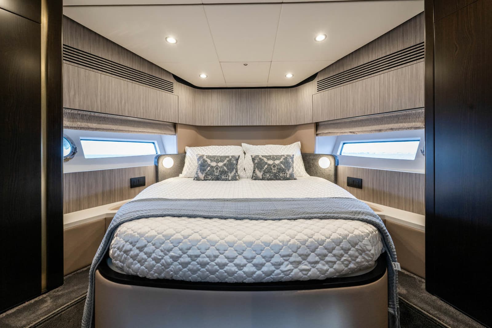 2022 Azimut 55 FLY