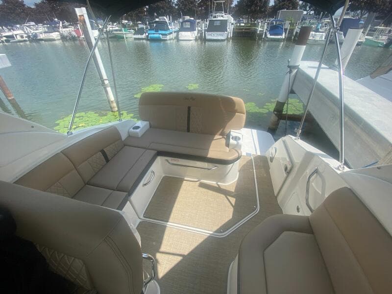 2018 Sea Ray 260 Sundancer