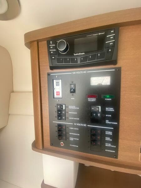 2018 Sea Ray 260 Sundancer