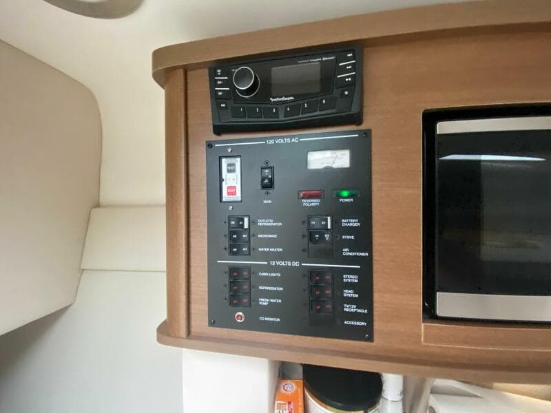 2018 Sea Ray 260 Sundancer