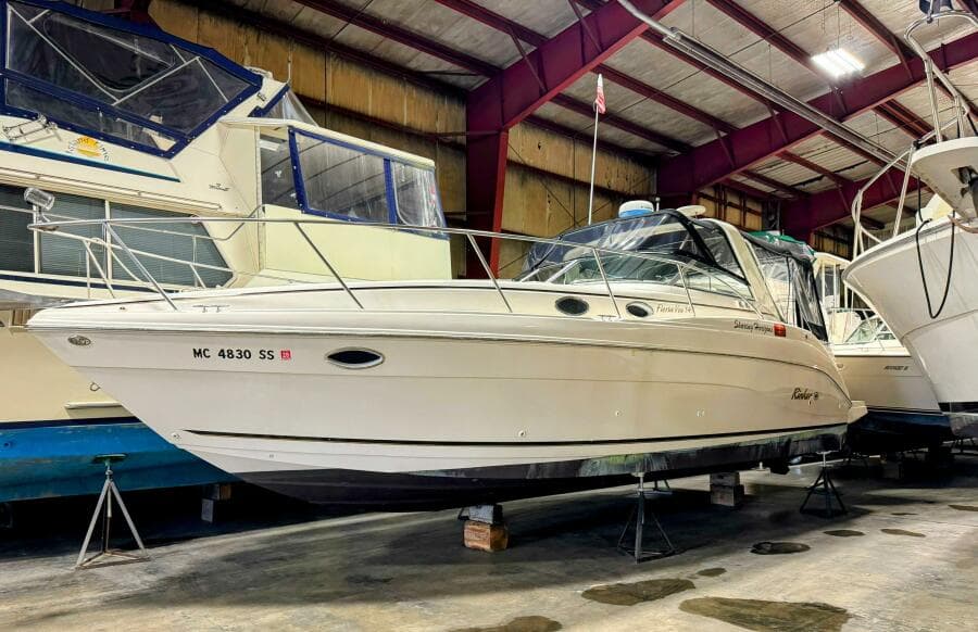 2002 Rinker 342 Fiesta Vee