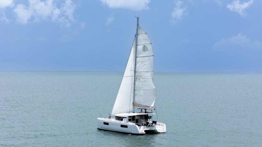 2020 Lagoon 40