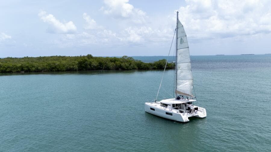 2020 Lagoon 40