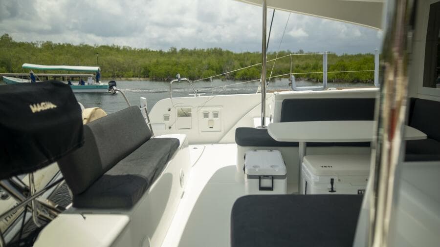 2020 Lagoon 40