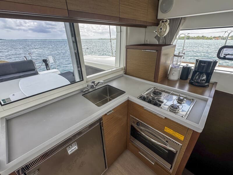 2020 Lagoon 40