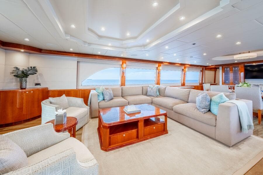 2009 Hargrave Raised Pilothouse
