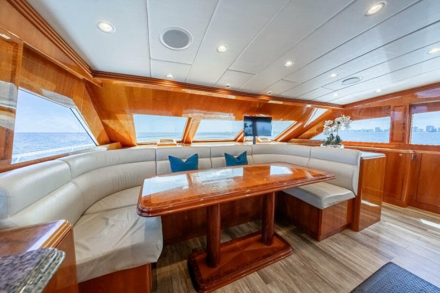 2009 Hargrave Raised Pilothouse