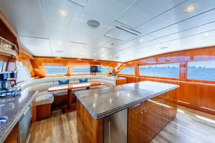 2009 Hargrave Raised Pilothouse