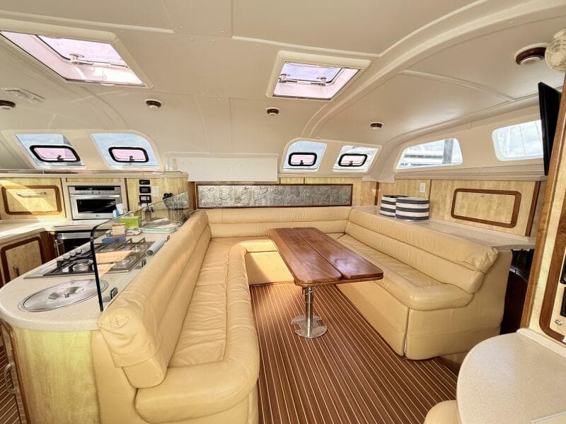 2011 Royal Cape Catamarans Majestic 53