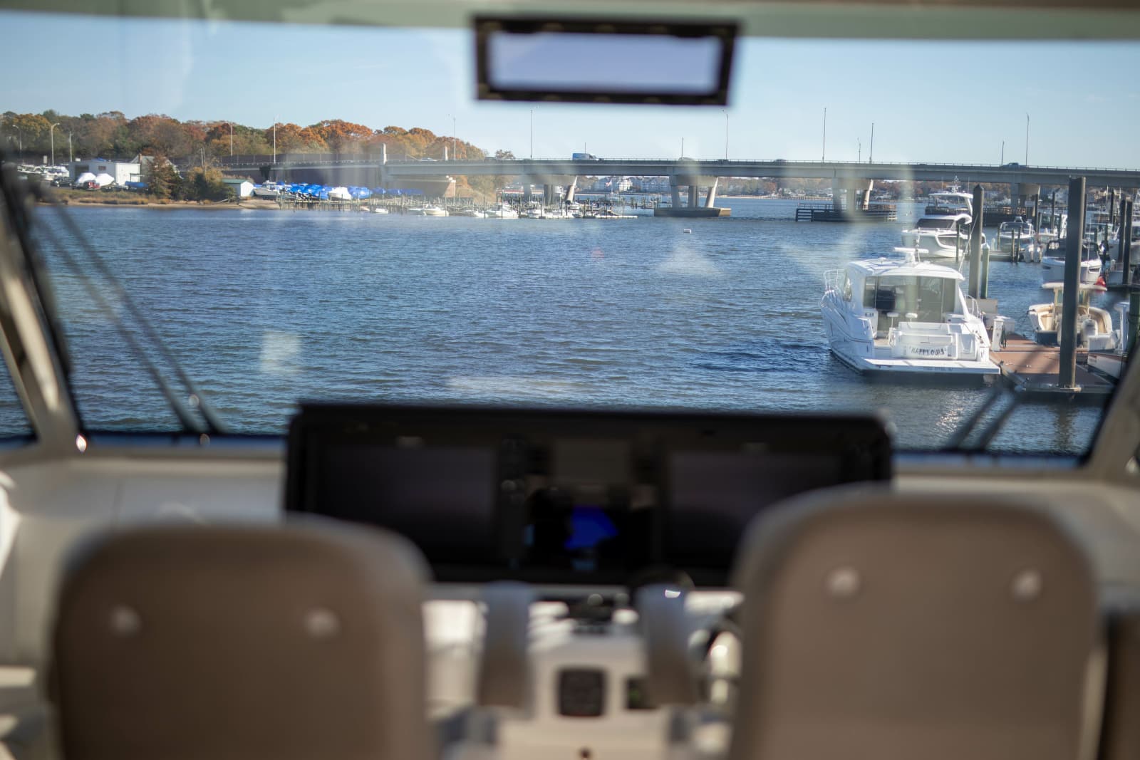 2023 Aquila 54 Yacht