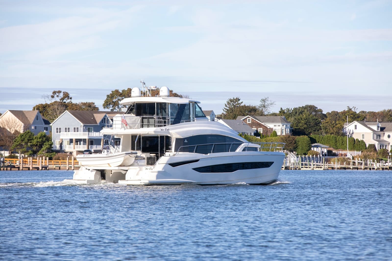 2023 Aquila 54 Yacht