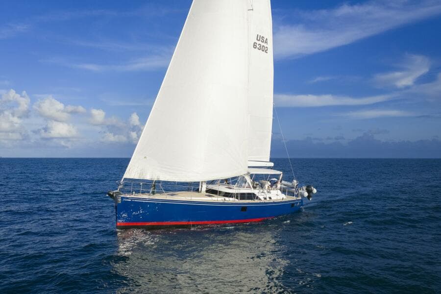 2013 Hylas 63