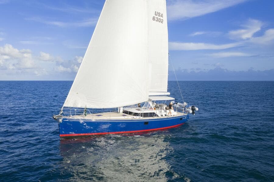 2013 Hylas 63