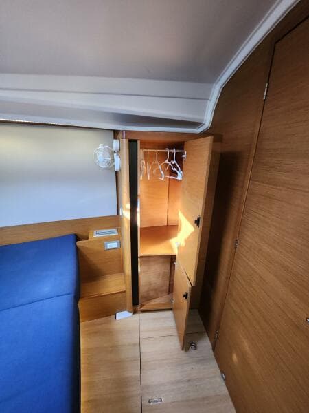 Fwd cabin 3