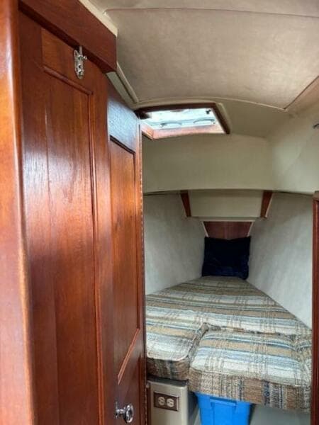 1980 Ericson 30 +