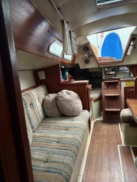 1980 Ericson 30 +