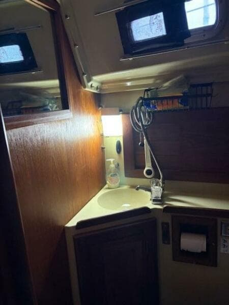 1980 Ericson 30 +