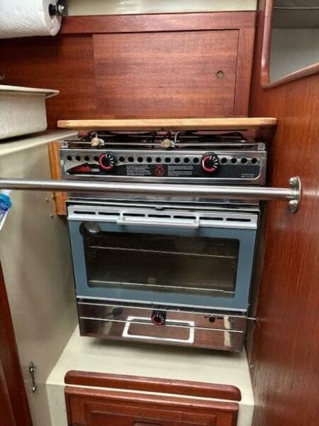 1980 Ericson 30 +