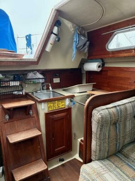 1980 Ericson 30 +