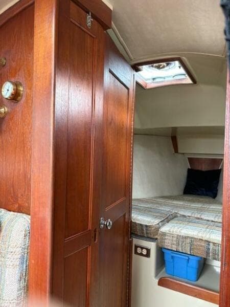 1980 Ericson 30 +