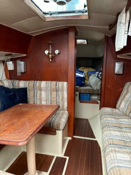 1980 Ericson 30 +