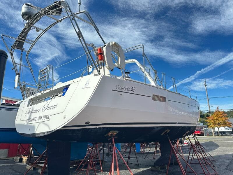 2017 Beneteau Oceanis 45