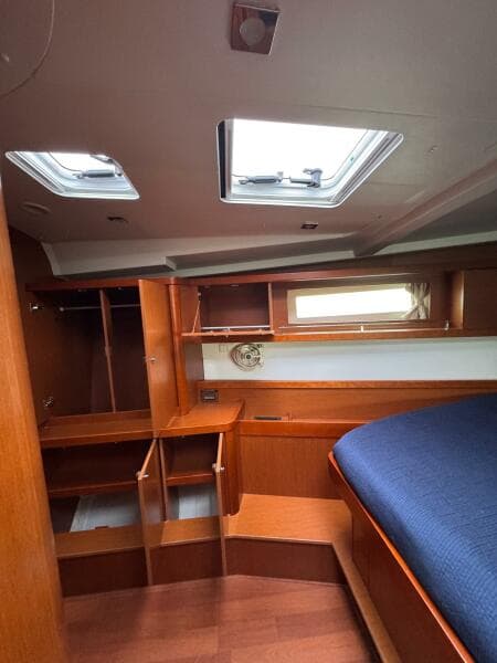 2017 Beneteau Oceanis 45