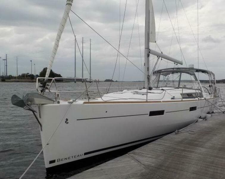 2017 Beneteau Oceanis 45