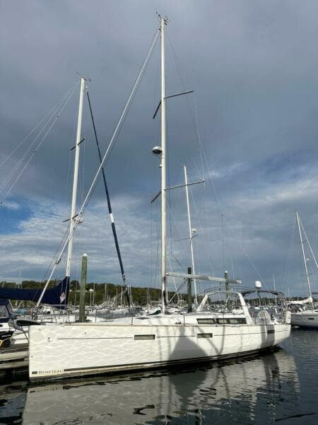 2017 Beneteau Oceanis 45
