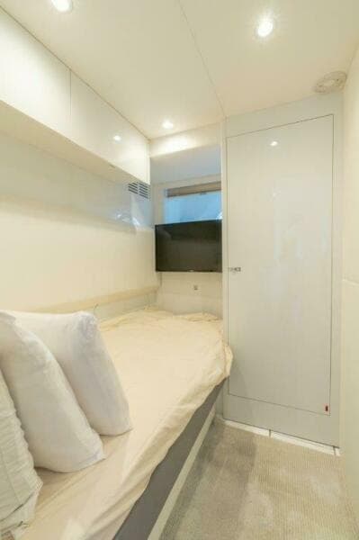 Princess 85 Kaos Crew