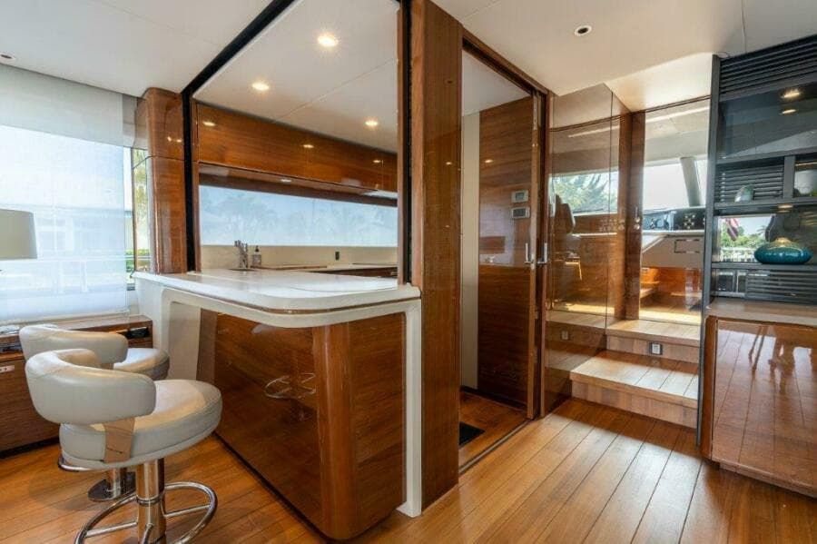 Princess 85 Kaos Galley