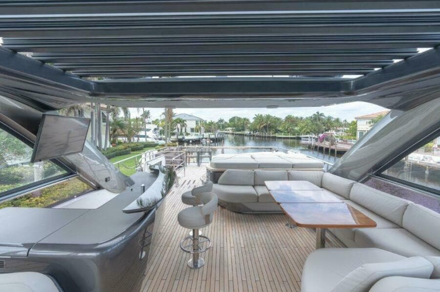 Princess 85 Kaos Aft Deck