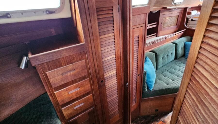 1987 Tartan 37