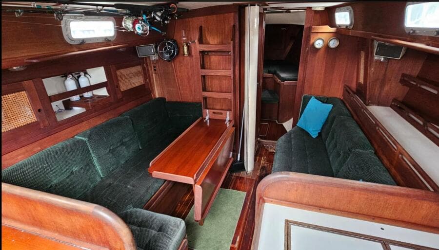 1987 Tartan 37