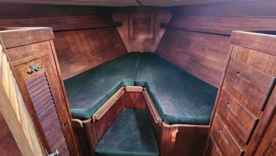1987 Tartan 37