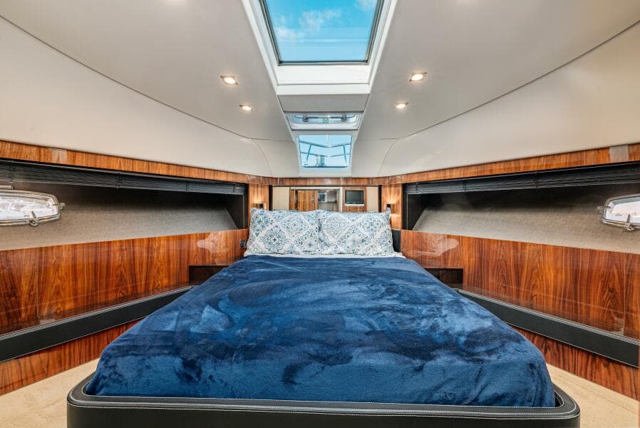 2011 Fairline 65 Squadron