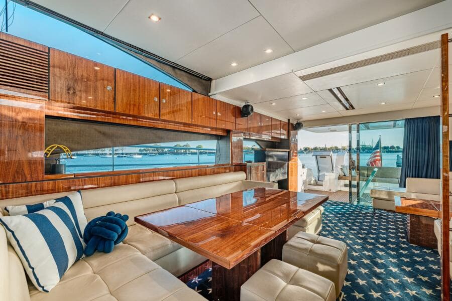 2011 Fairline 65 Squadron