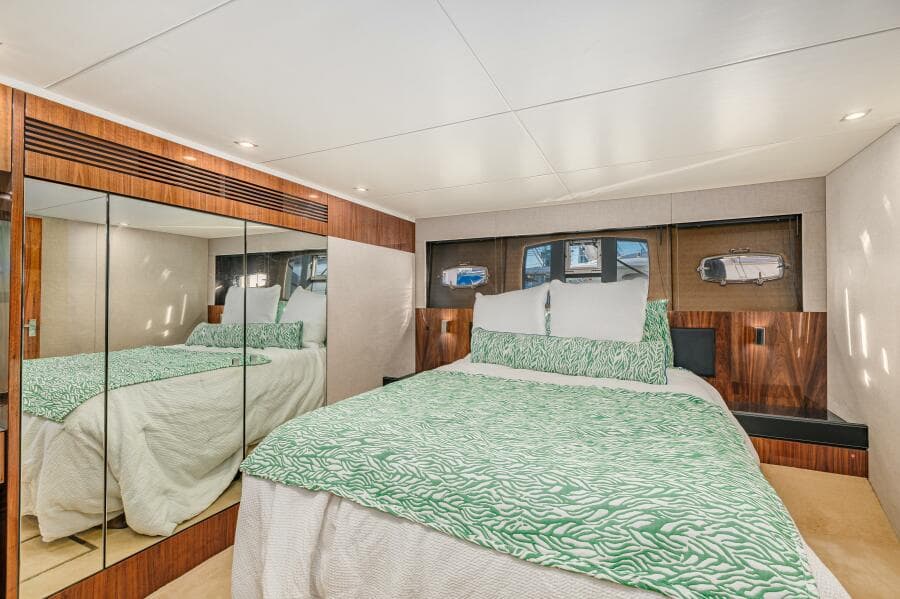 2011 Fairline 65 Squadron