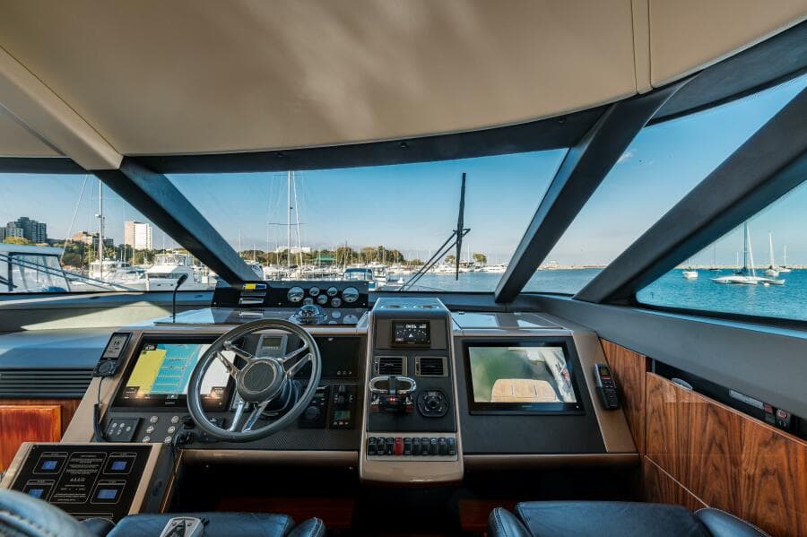 2011 Fairline 65 Squadron