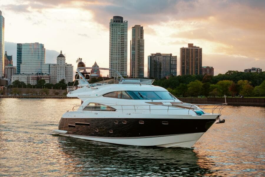 2011 Fairline 65 Squadron
