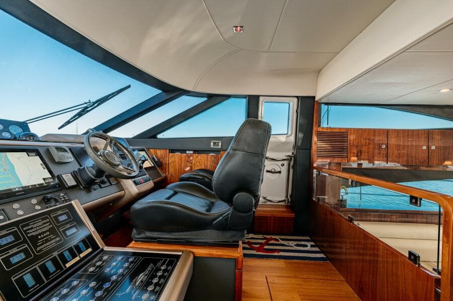 2011 Fairline 65 Squadron