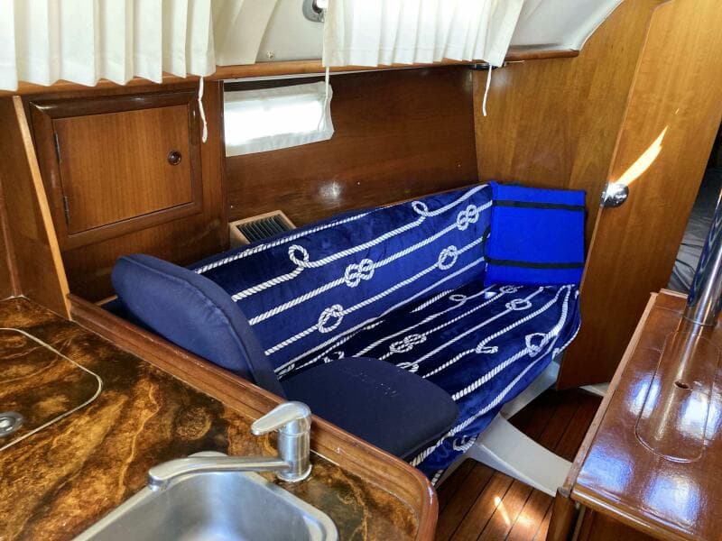 2000 Beneteau Oceanis 311